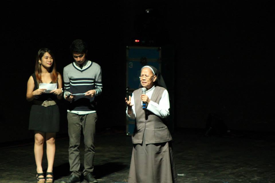 1377450_469960546435428_2050747893_n